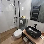 Lovor زاتون
