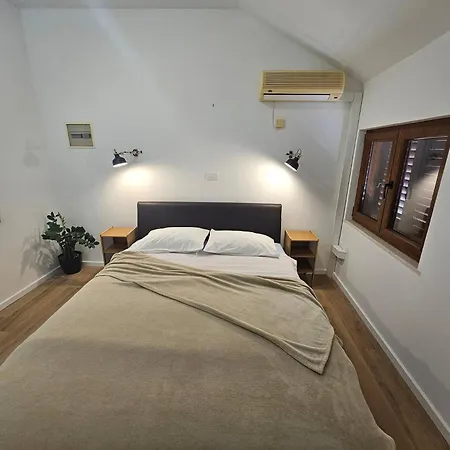 Lovor Apartment