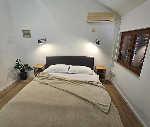 Lovor * Zaton (Dubrovnik-Neretva)