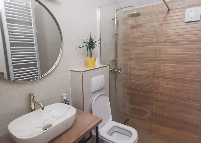 Lovor * Zaton (Dubrovnik-Neretva)